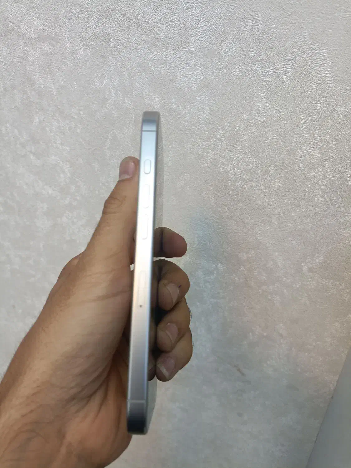 16پرو/سفید/باتری100%/اقساطی|موبایل|اصفهان, گلزار|دیوار