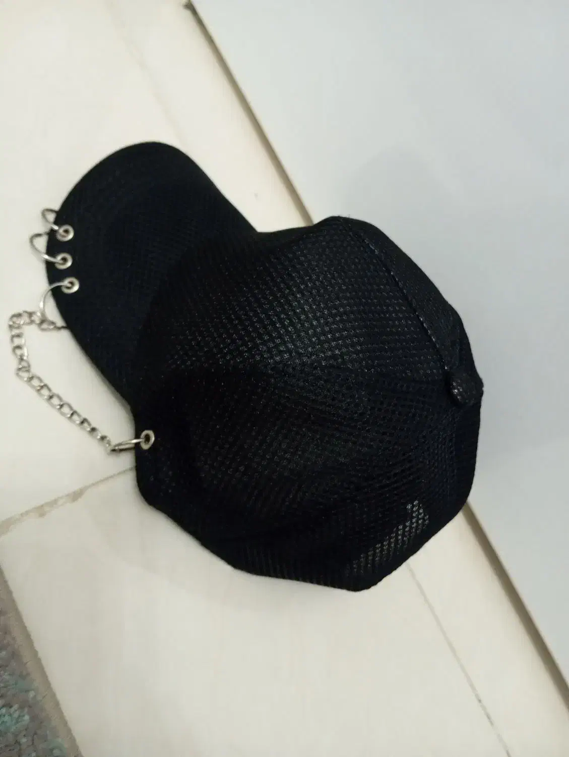 کلاه|لباس|شاهین‌شهر, مسکن مهر|دیوار