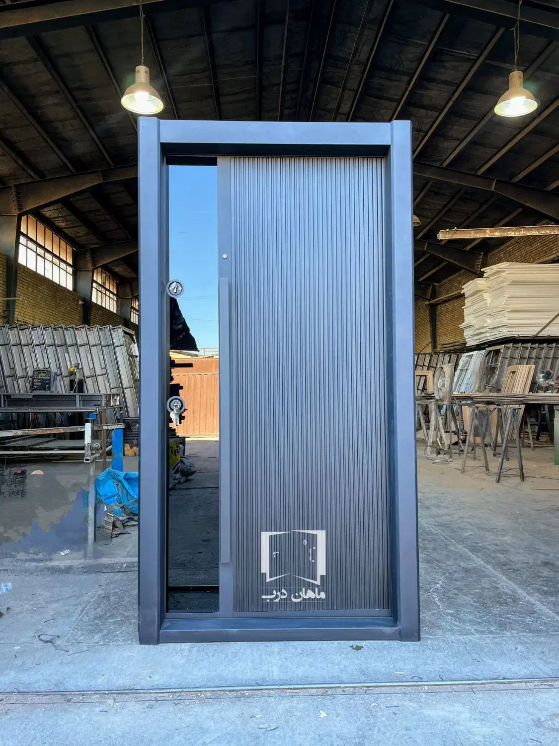 نیرو ساده،مونتاژ کار ماهر و نیمه ماهر،نجار،جوشکار|استخدام صنعتی، فنی، مهندسی|بهارستان, |دیوار