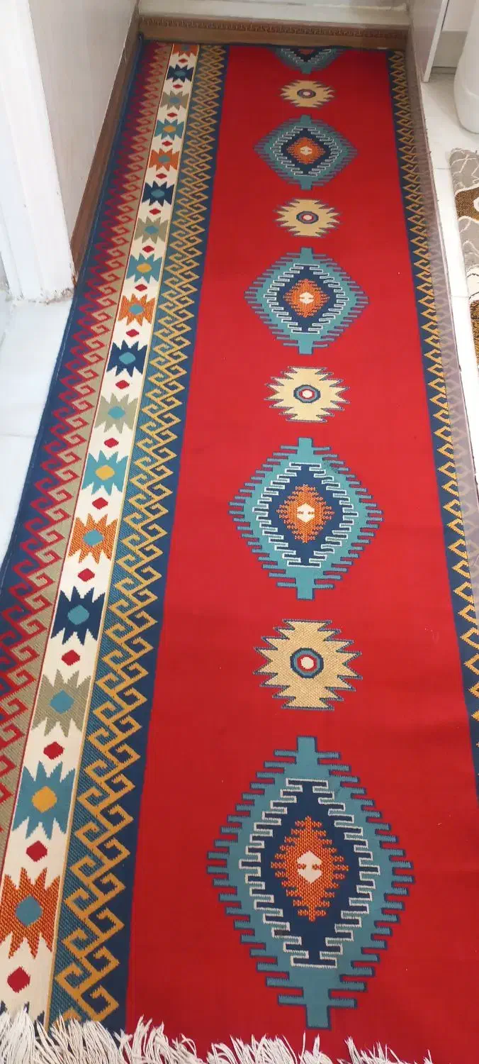 یک کناره|فرش|خرمشهر, |دیوار