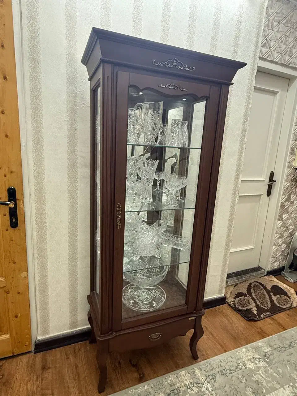 بوفه|بوفه، ویترین، کنسول|کرج, کوی امامیه|دیوار