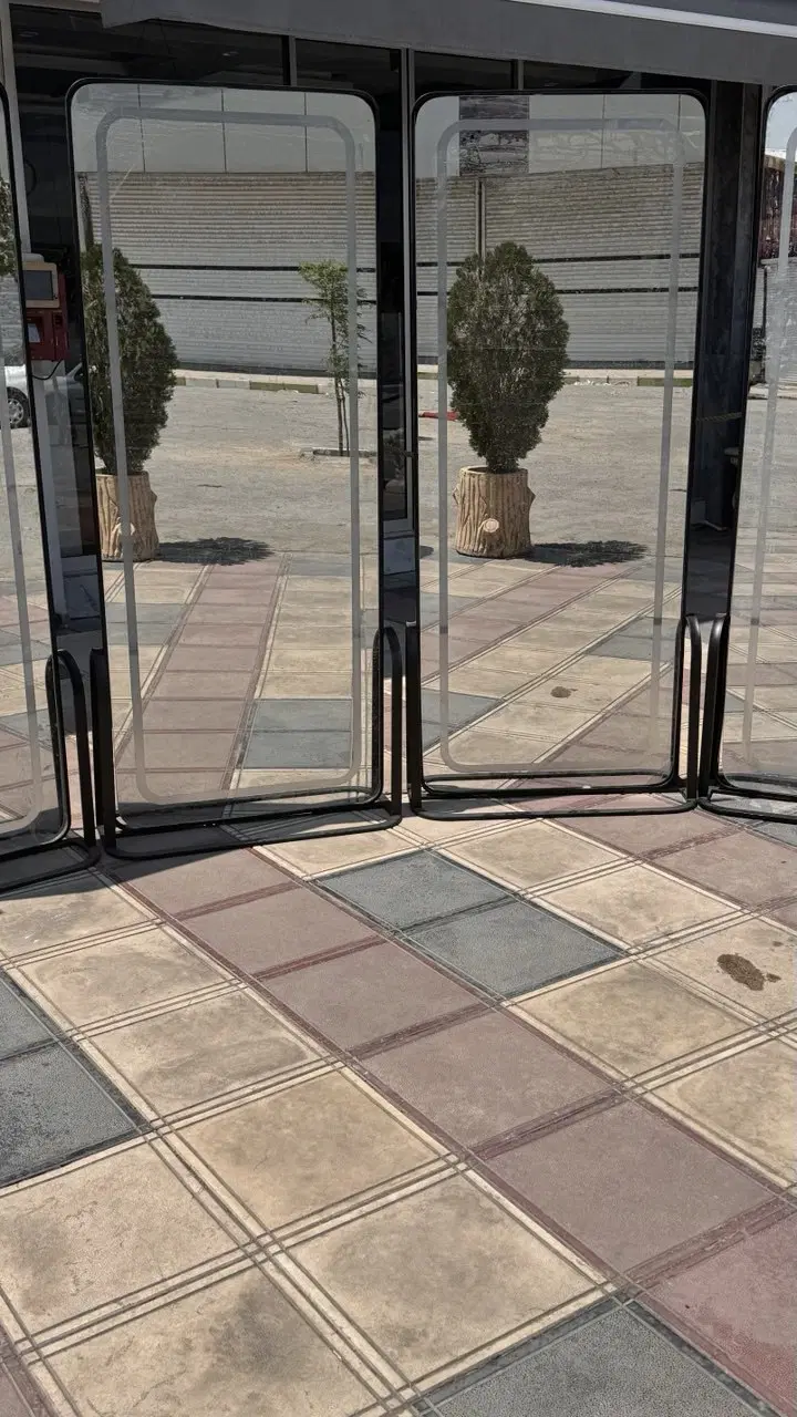 تخت مژه تتو اپیلاسیون صندلی تابوره استادکار آینه|آرایشگاه و سالنهای زیبایی|تهران, دولتخواه جنوبی|دیوار