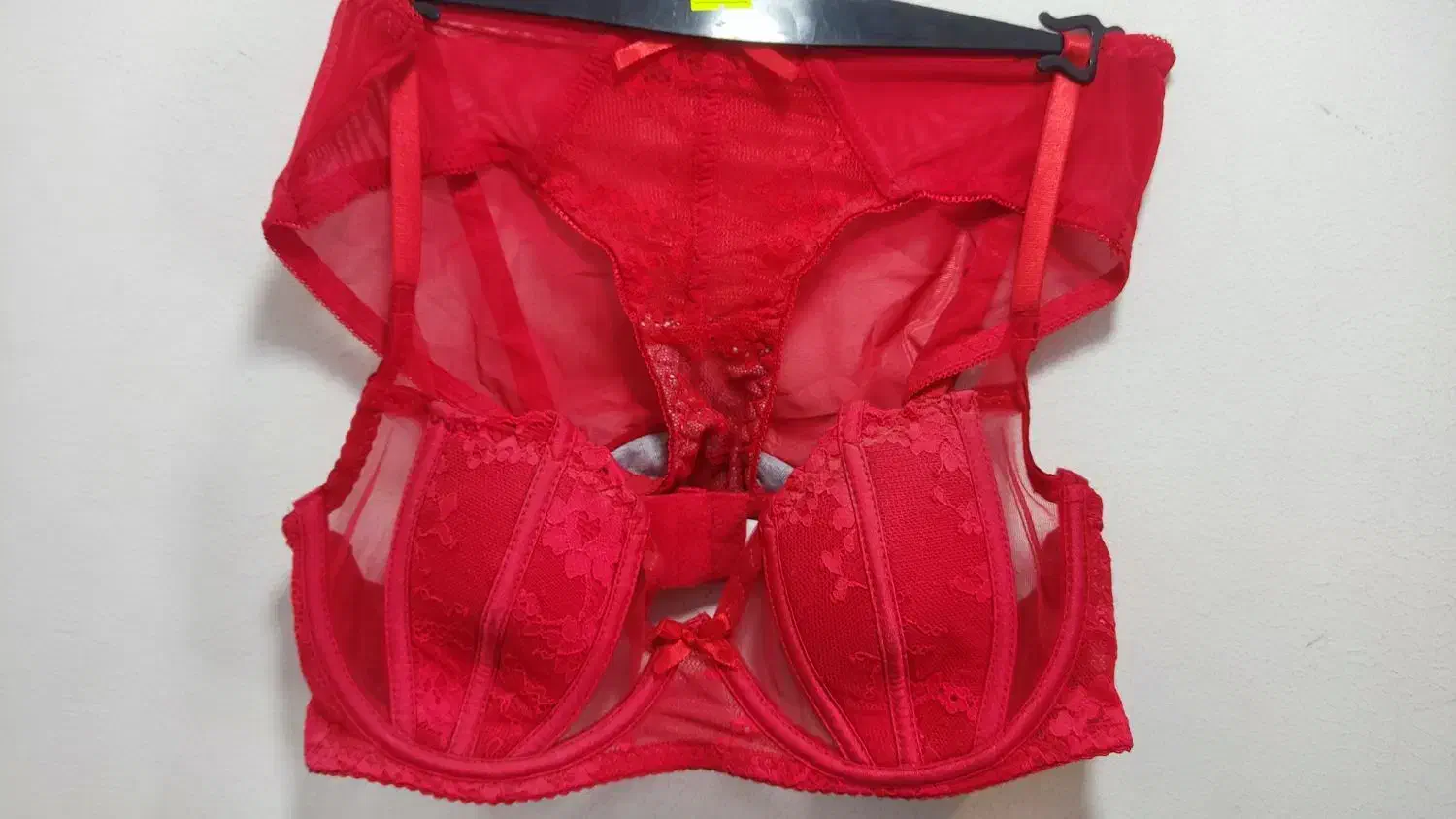 لباس زیر زنانه به علت جمع اوری|لباس|اردبیل, |دیوار