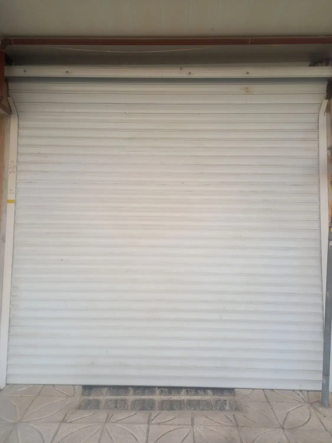 اجاره‌ پارکینگ‌|اجارهٔ مغازه و غرفه|میانه, |دیوار