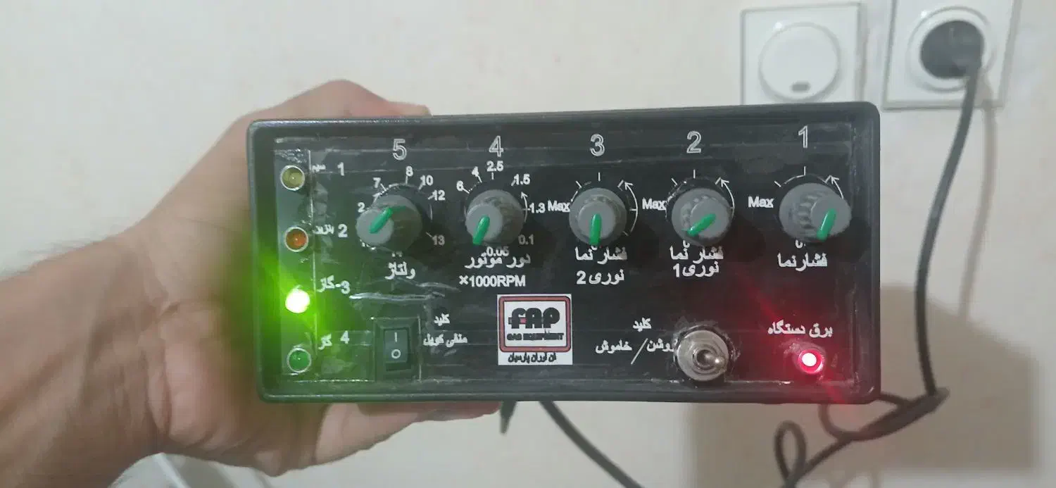 دستگاه کنترل یونیت سیستم گاز (CNG/LPG) فن آوران|قطعات یدکی و لوازم جانبی|سنندج, |دیوار