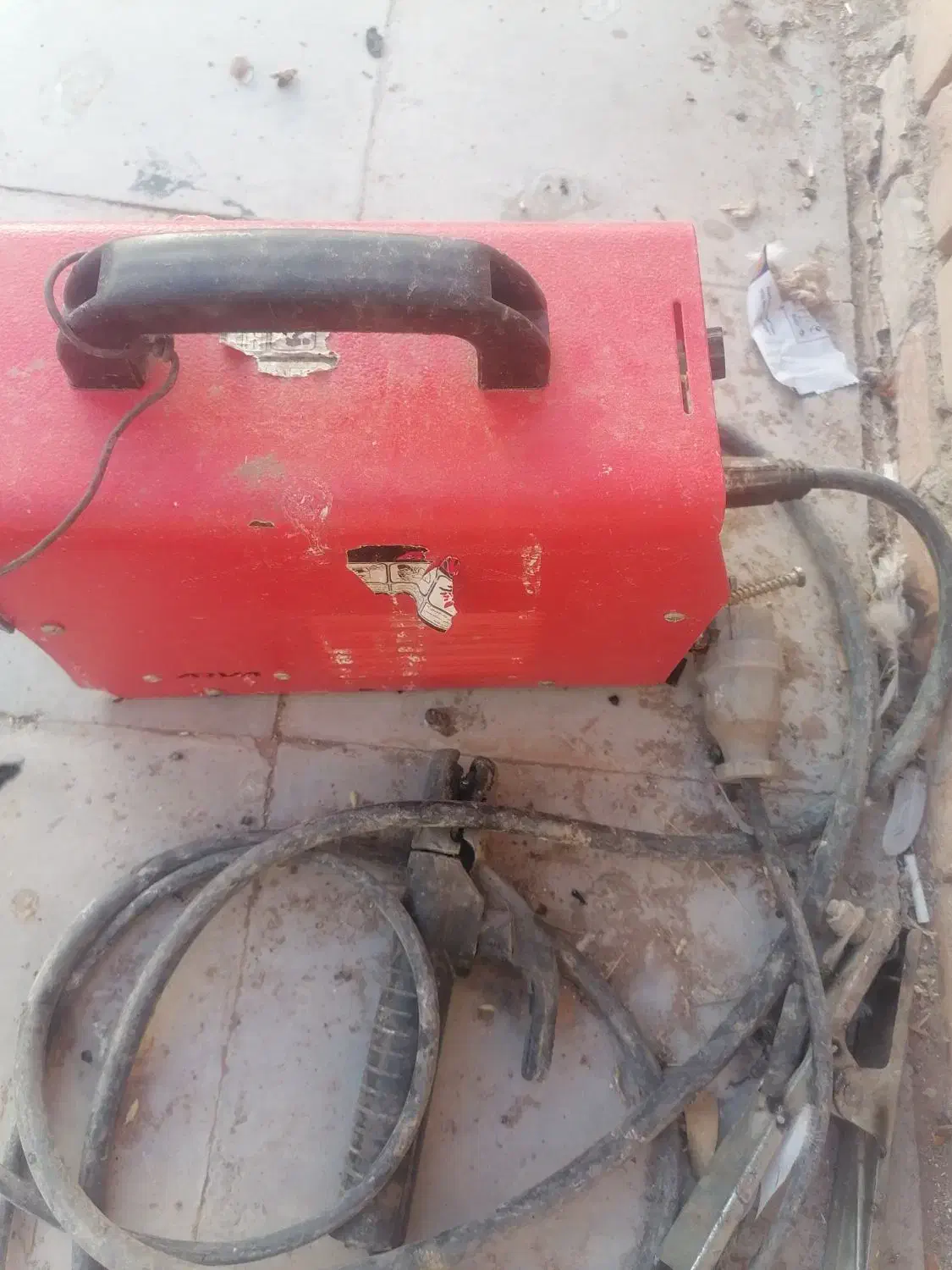 جوش کار جوش کاری. خرده کاری|خدمات پیشه و مهارت|زرند, |دیوار