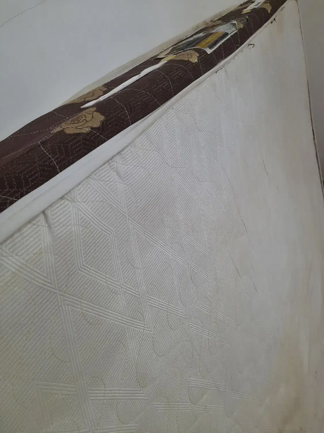 تشک سالم رویال اصل|تشک تختخواب|زابل, |دیوار