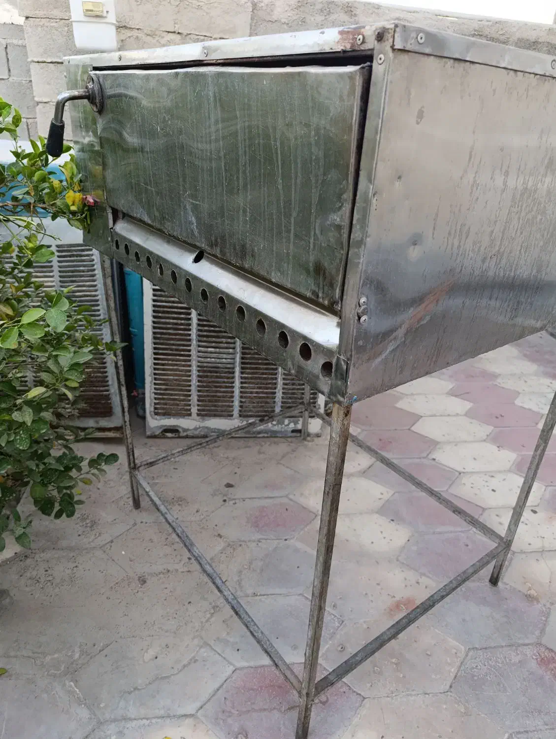 وسایل رستوران کبابی ساندویچی تابشی در کازرون|کافی‌شاپ و رستوران|شیراز, شهرک رضوان|دیوار