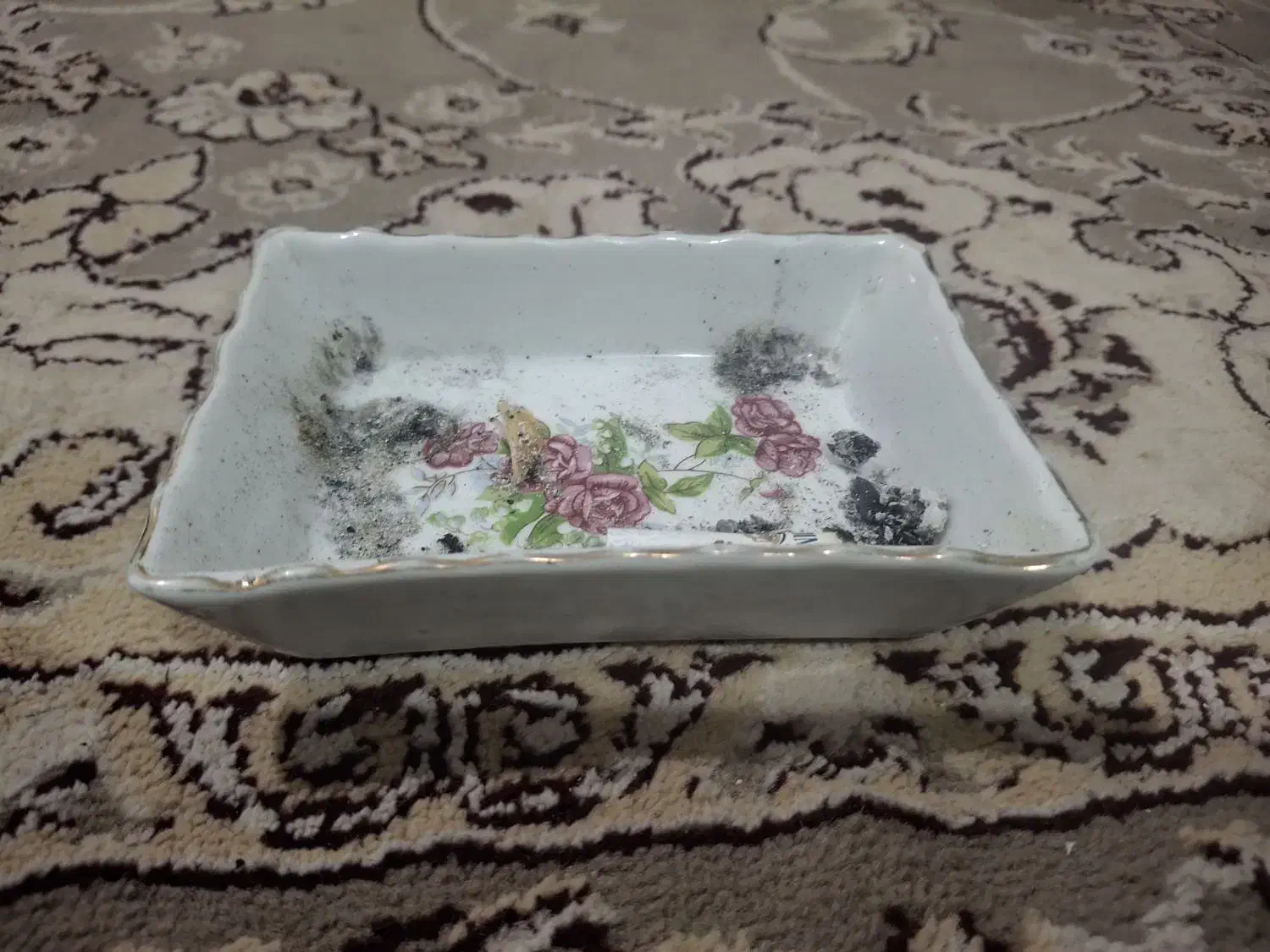 فندک|کلکسیون اشیاء عتیقه|شهرکرد, |دیوار