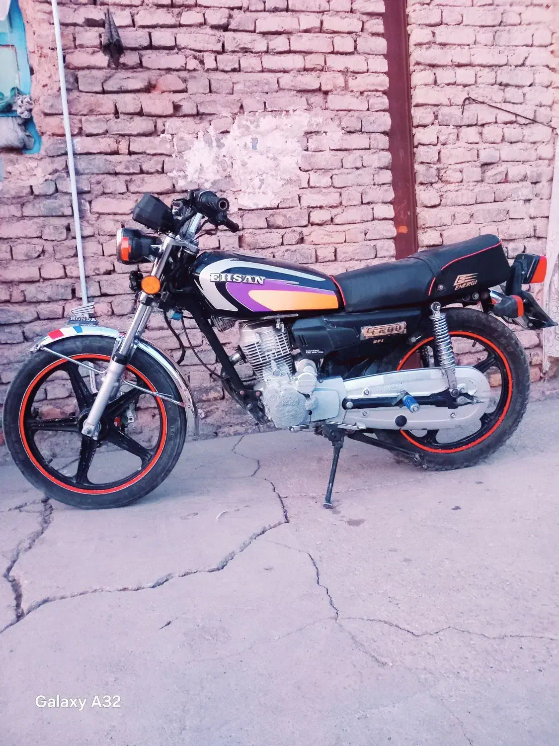 احسان200کاربرات|موتورسیکلت|قائن, |دیوار