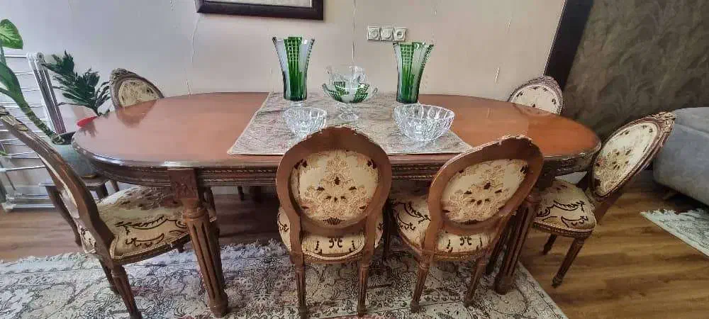 مبل سلطنتی|مبلمان خانگی و میز عسلی|کاشان, امیرکبیر|دیوار