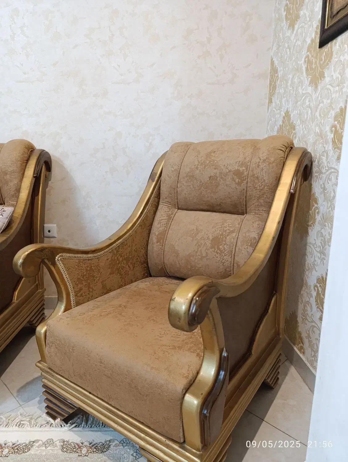 مبل هفت نفره کاملا سالم|مبلمان خانگی و میز عسلی|رشت, معلم|دیوار