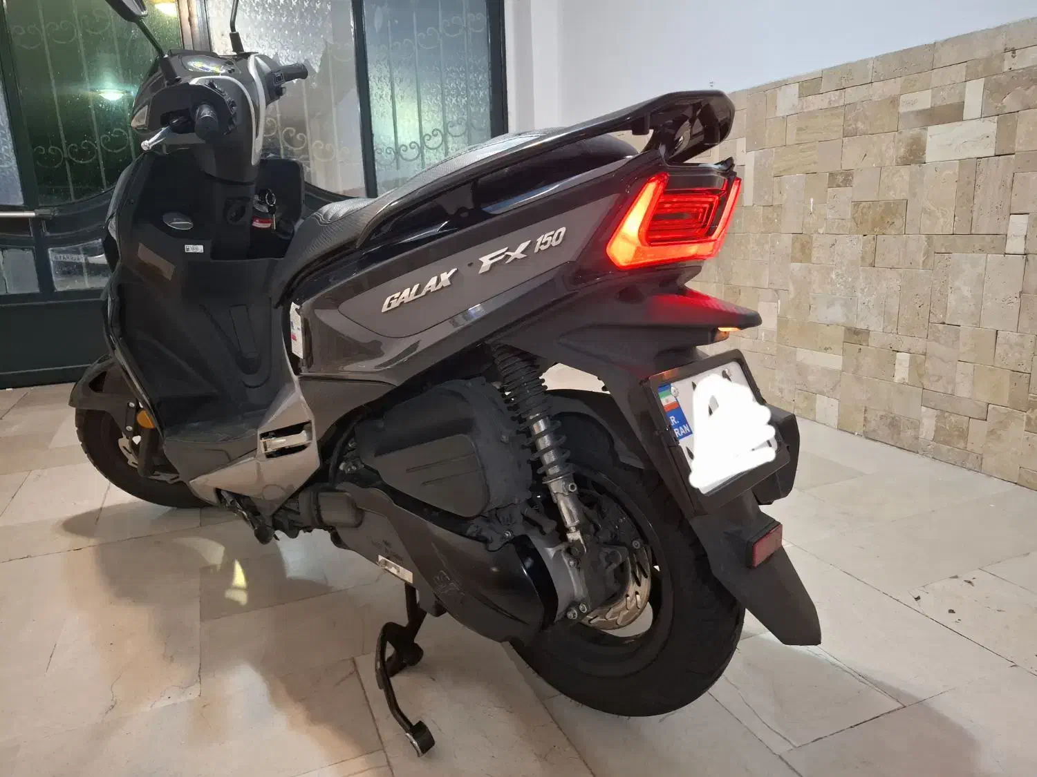 لاکی ۱۵۰ fx 150|موتورسیکلت|تهران, جنت‌آباد جنوبی|دیوار