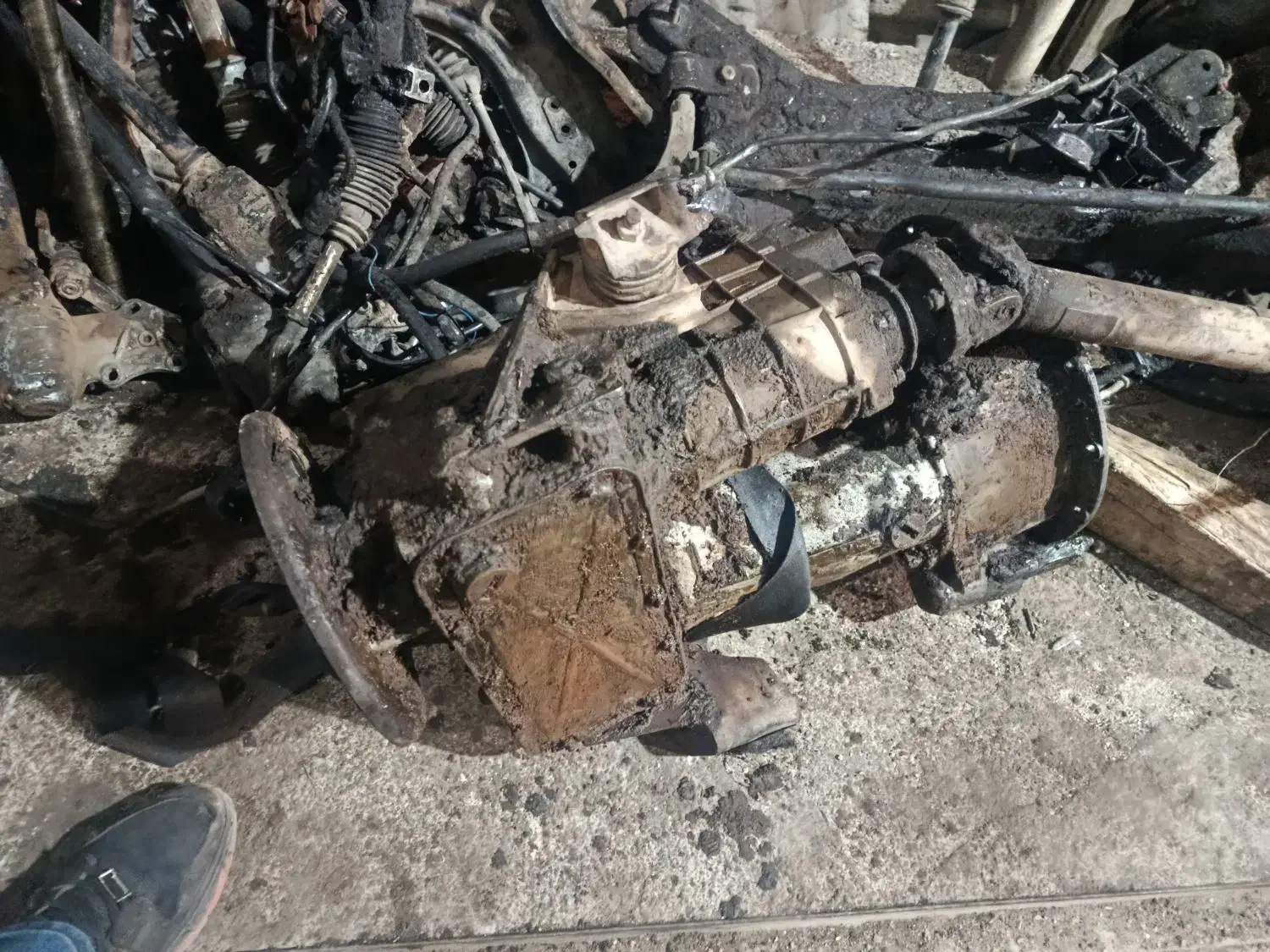 گیربکس لندرور|قطعات یدکی و لوازم جانبی|آوج, |دیوار