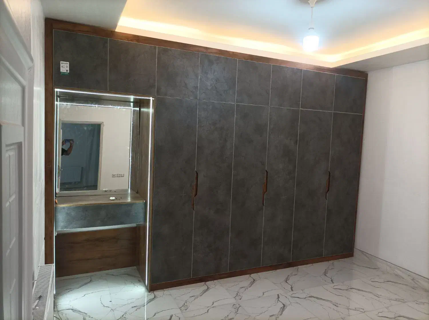 ساخت و تعمیر کابینت و کمد دیواری|خدمات پیشه و مهارت|قیدار, |دیوار