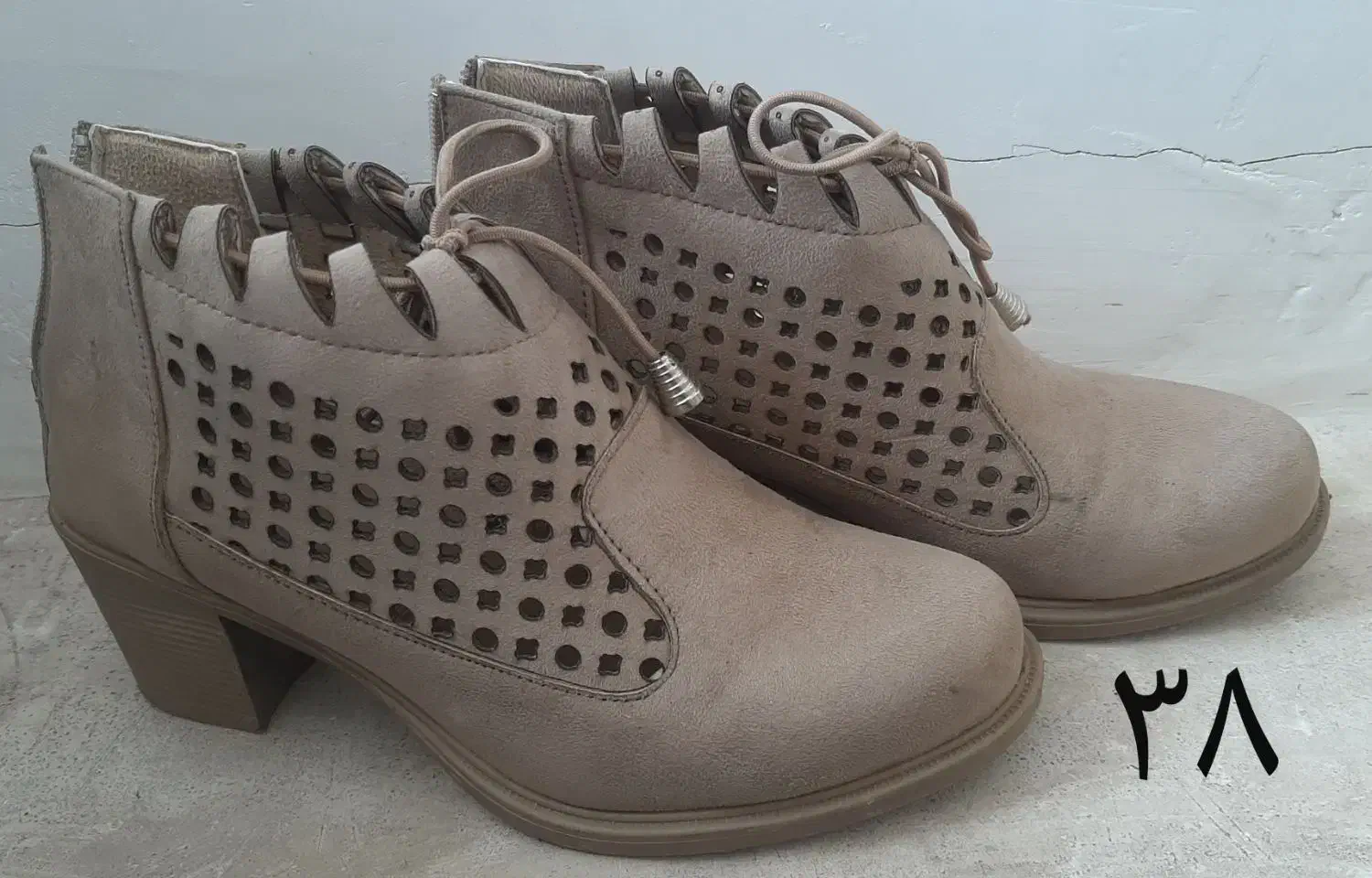 کفش|کیف، کفش، کمربند|نجف‌آباد, یزدانشهر|دیوار