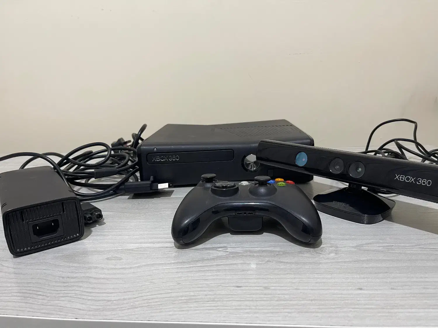 Xbox360slim ایکس باکس۳۶۰ اسلیم|کنسول، بازی ویدئویی و آنلاین|تهران, شهرک آزادی|دیوار