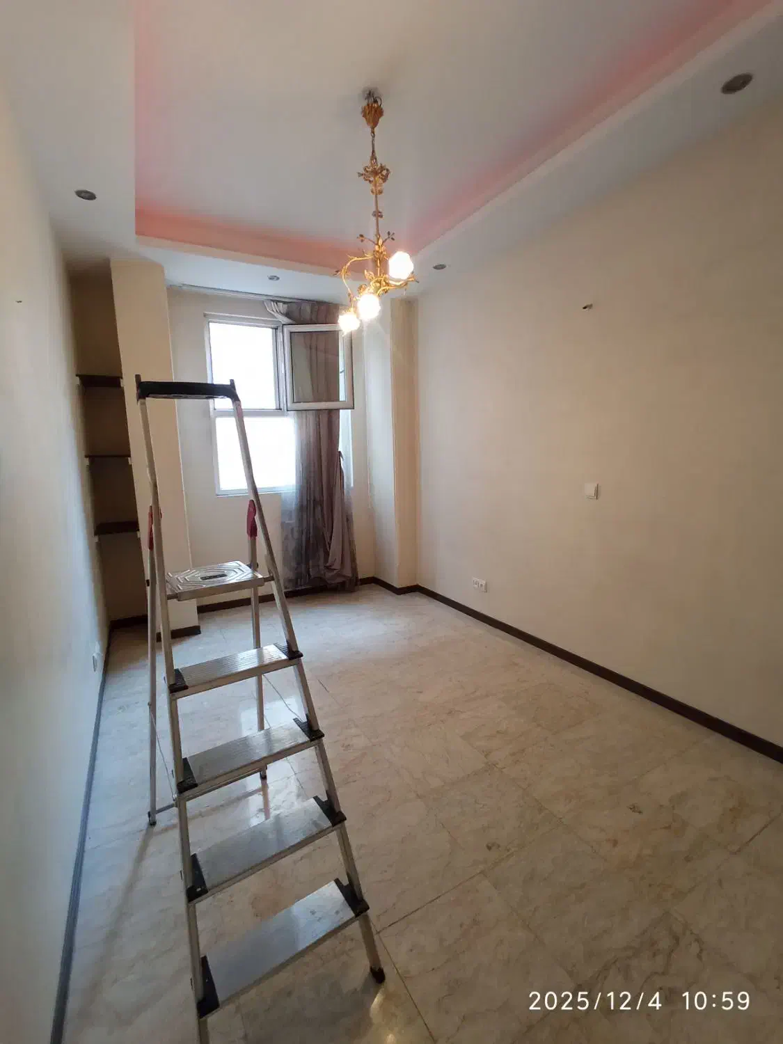 110متر دو خوابه ابن سینا