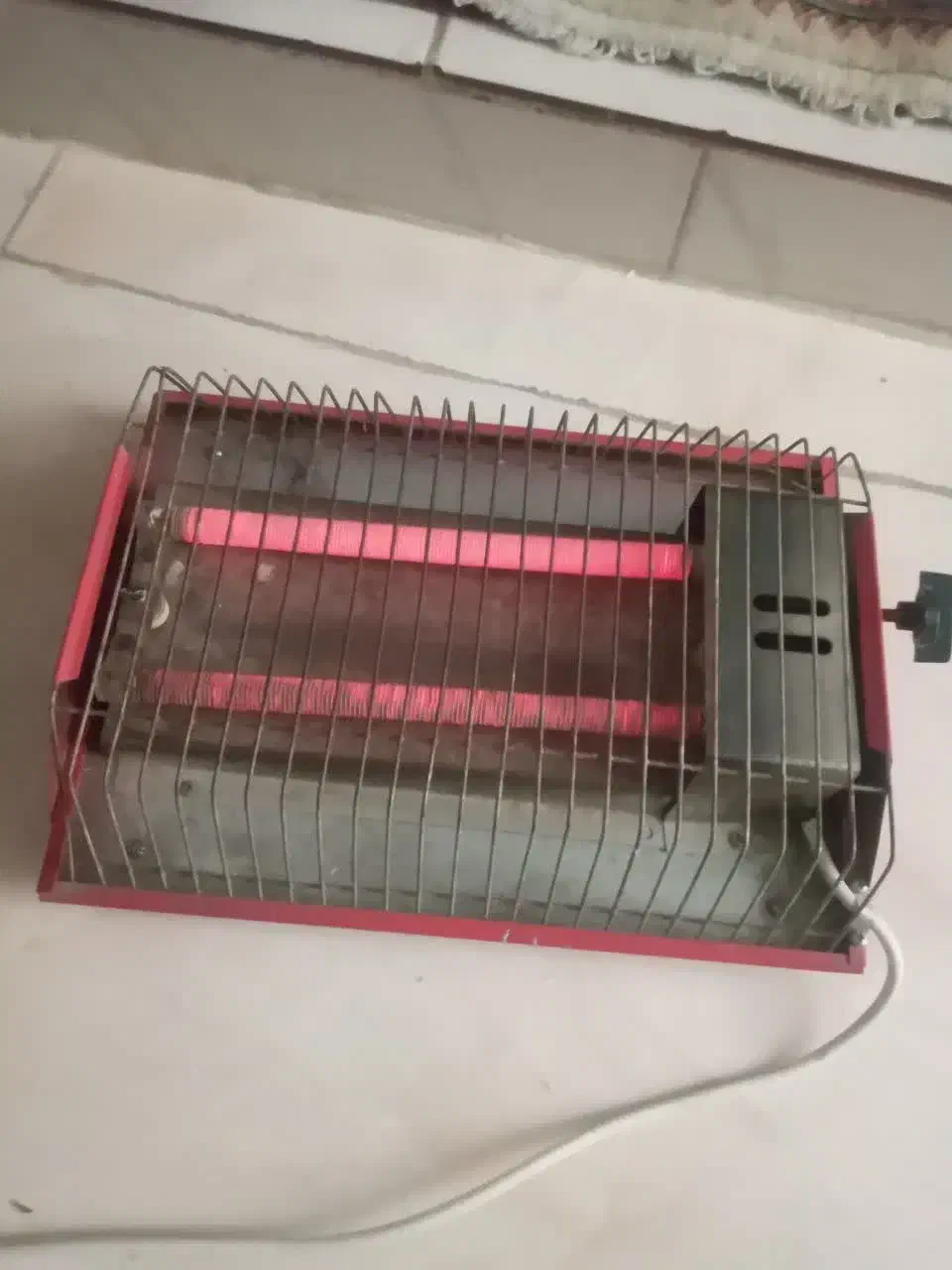 هیتر برقی ۲شعله اتومات سالم روشن حراجی|حراج|قرچک, مهدیه|دیوار