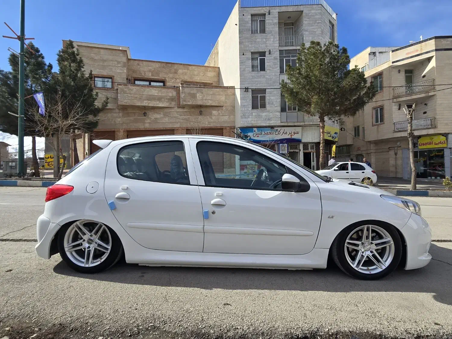 207مدل ۹۸ لوازمی|خودرو سواری و وانت|تهران, نازی‌آباد|دیوار