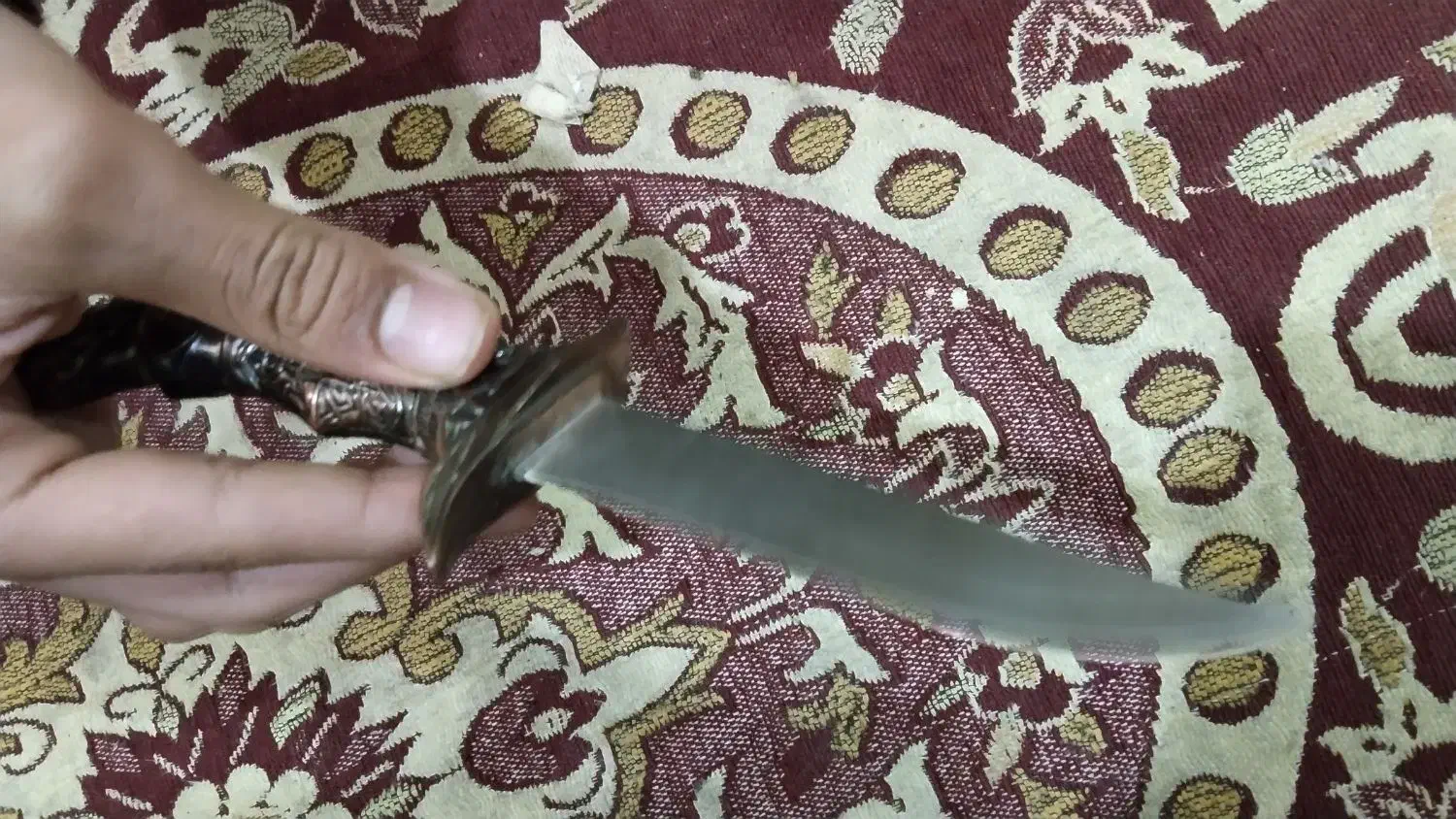 چاقو کلکسیونی|کلکسیون اشیاء عتیقه|زاهدان, |دیوار