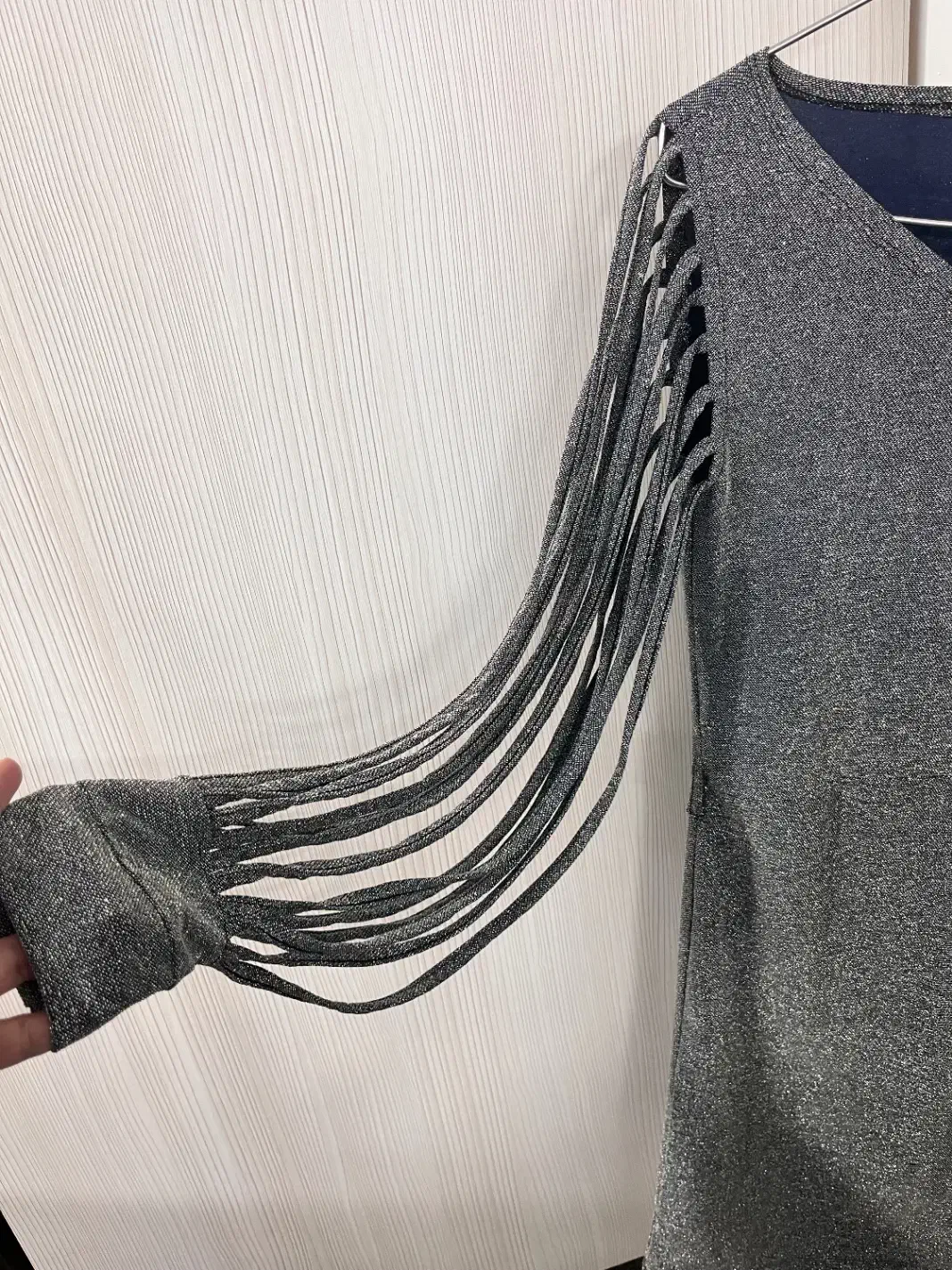 تونیک مجلسی|لباس|قنوات, |دیوار