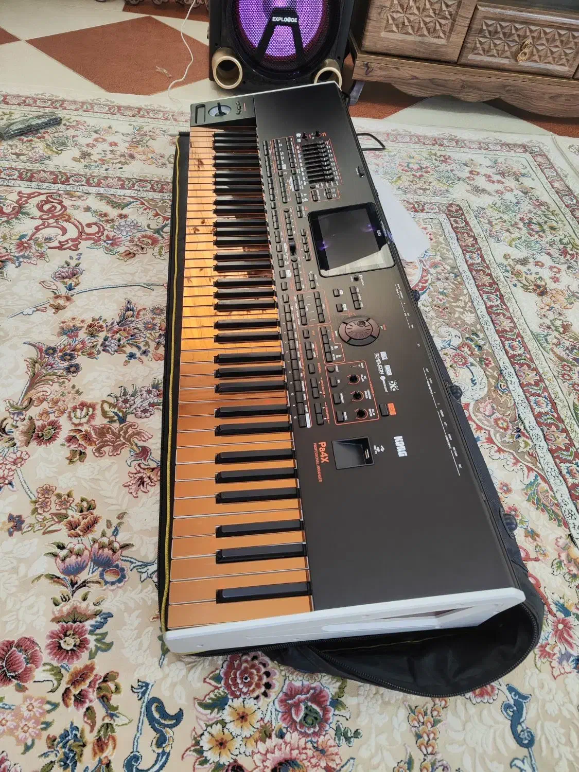 pa4 x در حد واقعی لازرورقی|پیانو، کیبورد، آکاردئون|کمیجان, |دیوار