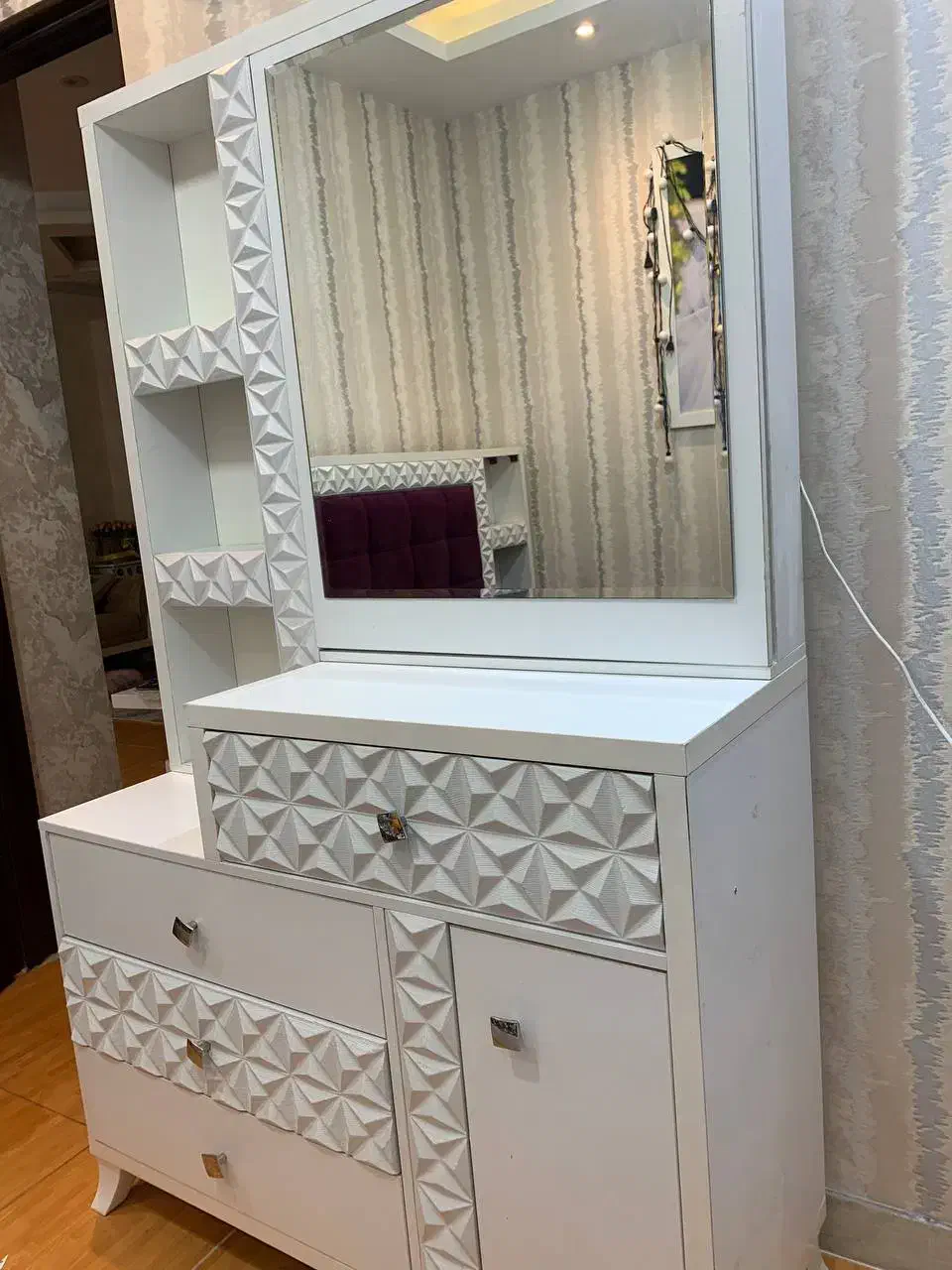 میز آرایش|جاکفشی، کمد، دراور|صومعهسرا, |دیوار