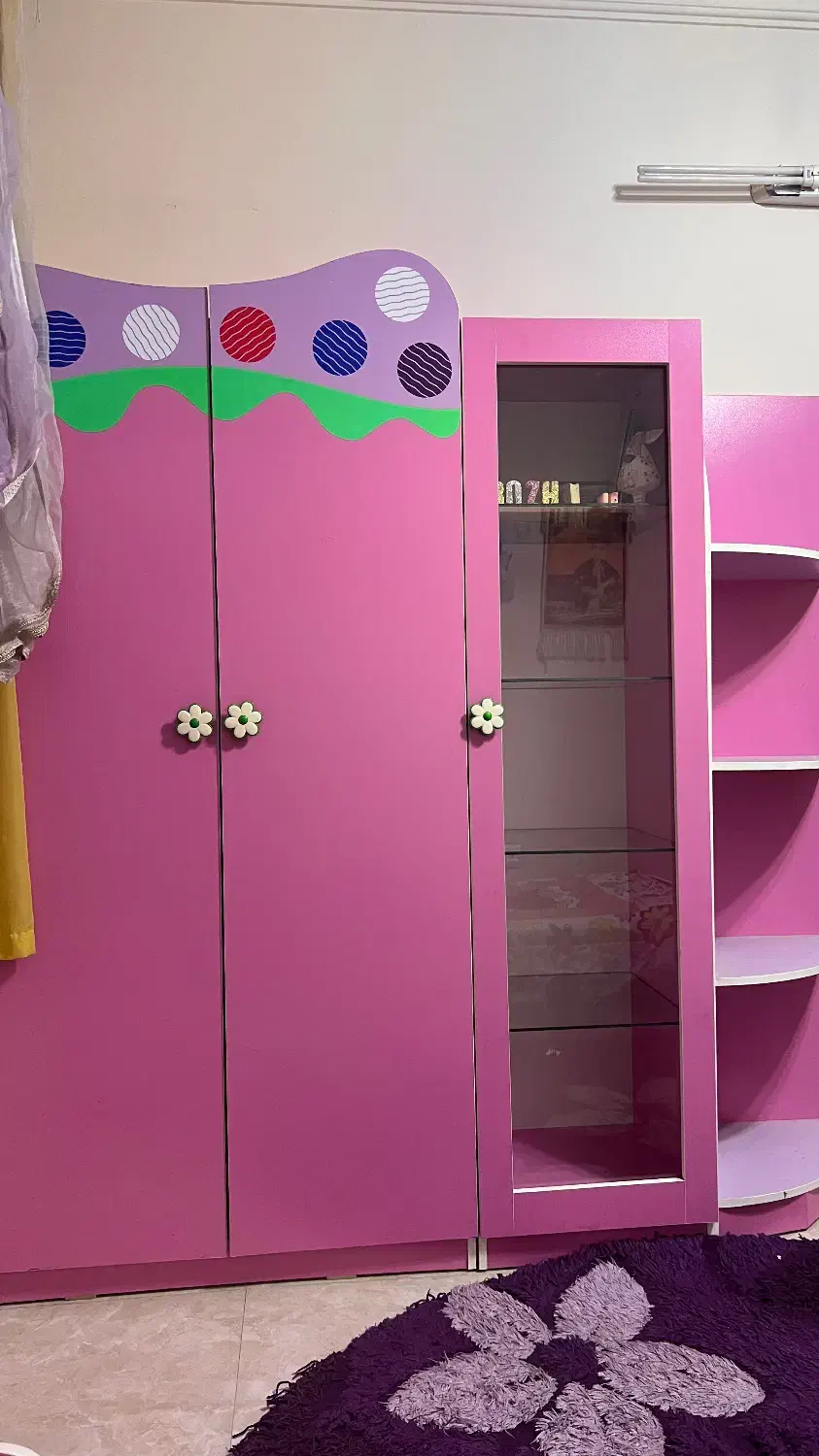 تخت وکمدنوجوان|تخت و سرویس خواب|ورامین, ورامین|دیوار