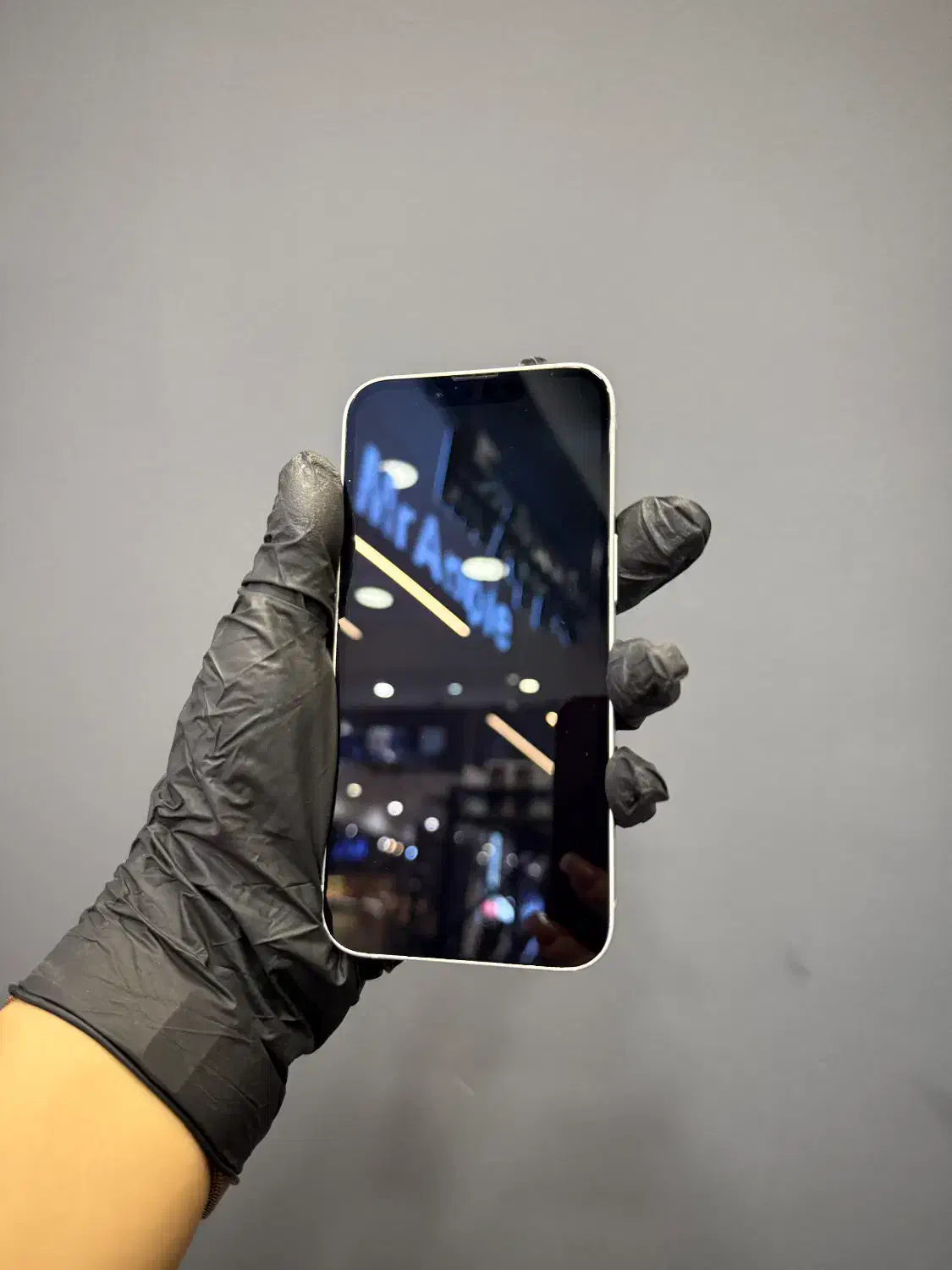 ۱۳ نرمال سفید ZAA باطری ۹۴ بدون نقطه ۲۵۶گیگ|موبایل|تهران, گیشا|دیوار