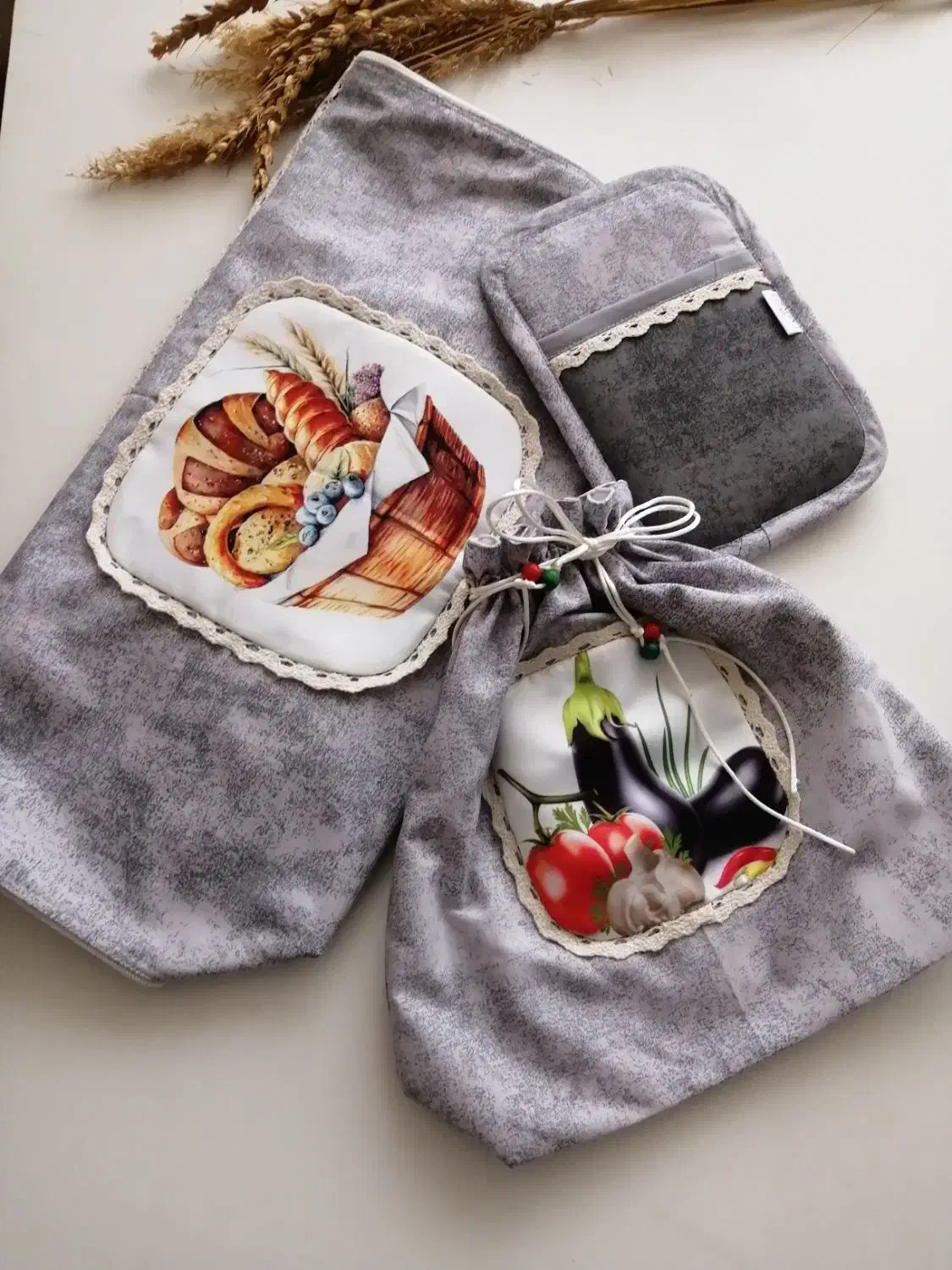 دوخت سرویس آشپزخانه و فروش الگو|سفره، حوله، دستمال آشپزخانه|سبزوار, قاضی زاد|دیوار