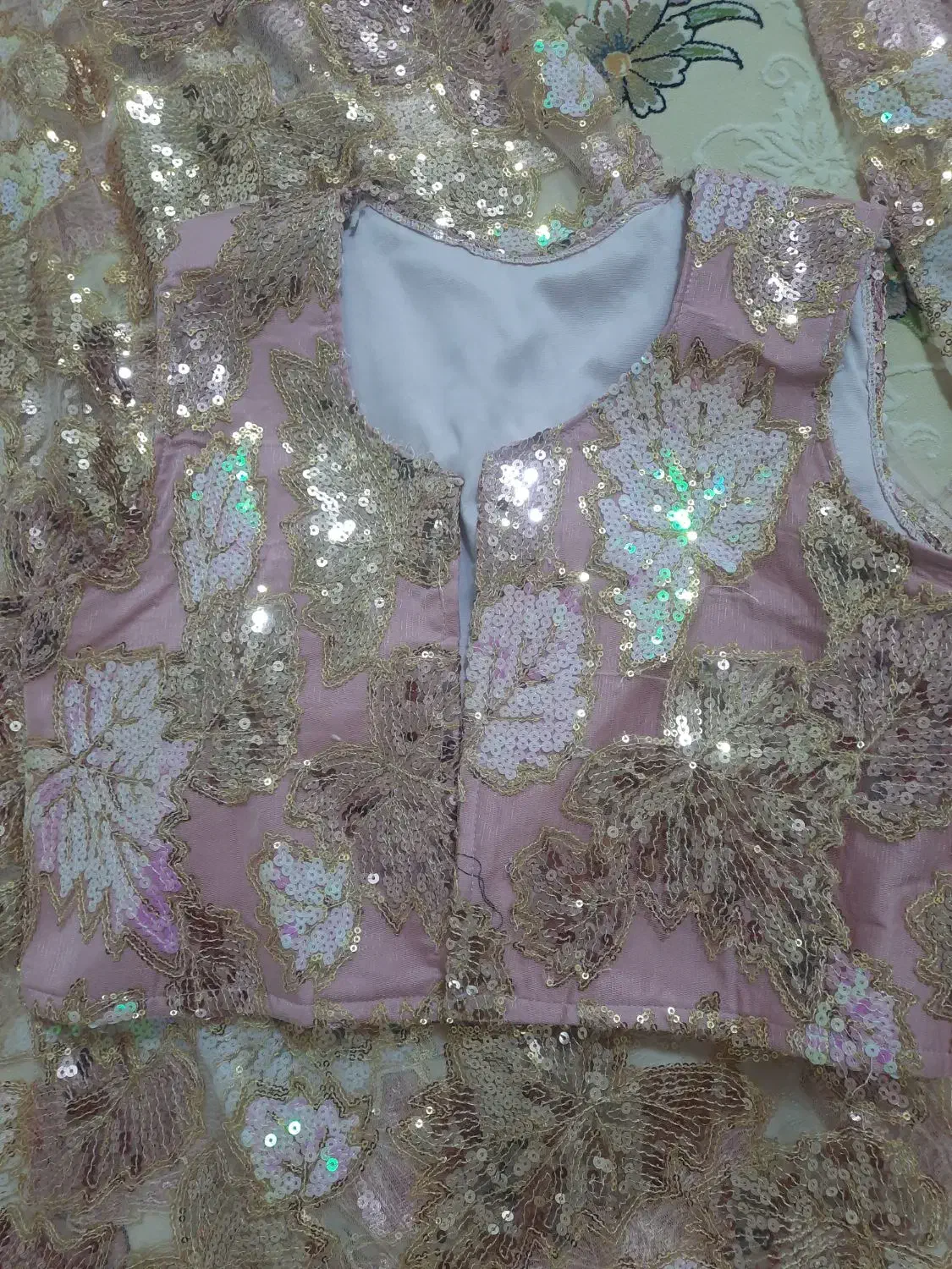 کراس|لباس|جوانرود, |دیوار