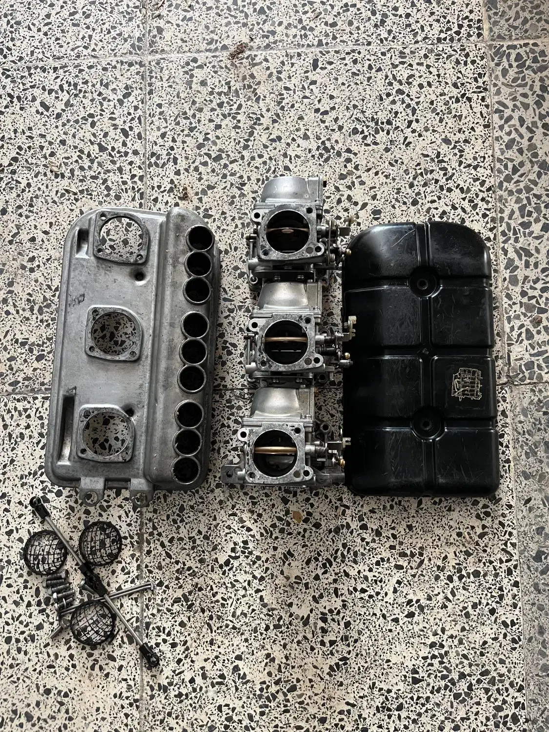 دست کامل کاربرات فابریک ژاپن موتور ۸۵|قایق و سایر وسایل نقلیه|بندر انزلی, قلم گوده|دیوار