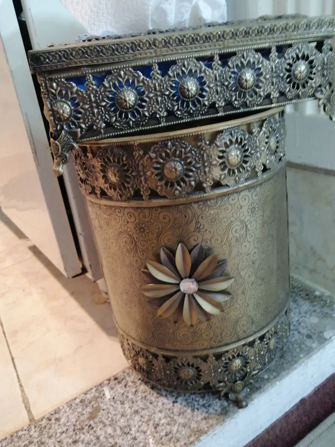 سطل زباله وجادستمال|صنایع دستی و سایر لوازم تزئینی|مشهد, عسگریه|دیوار