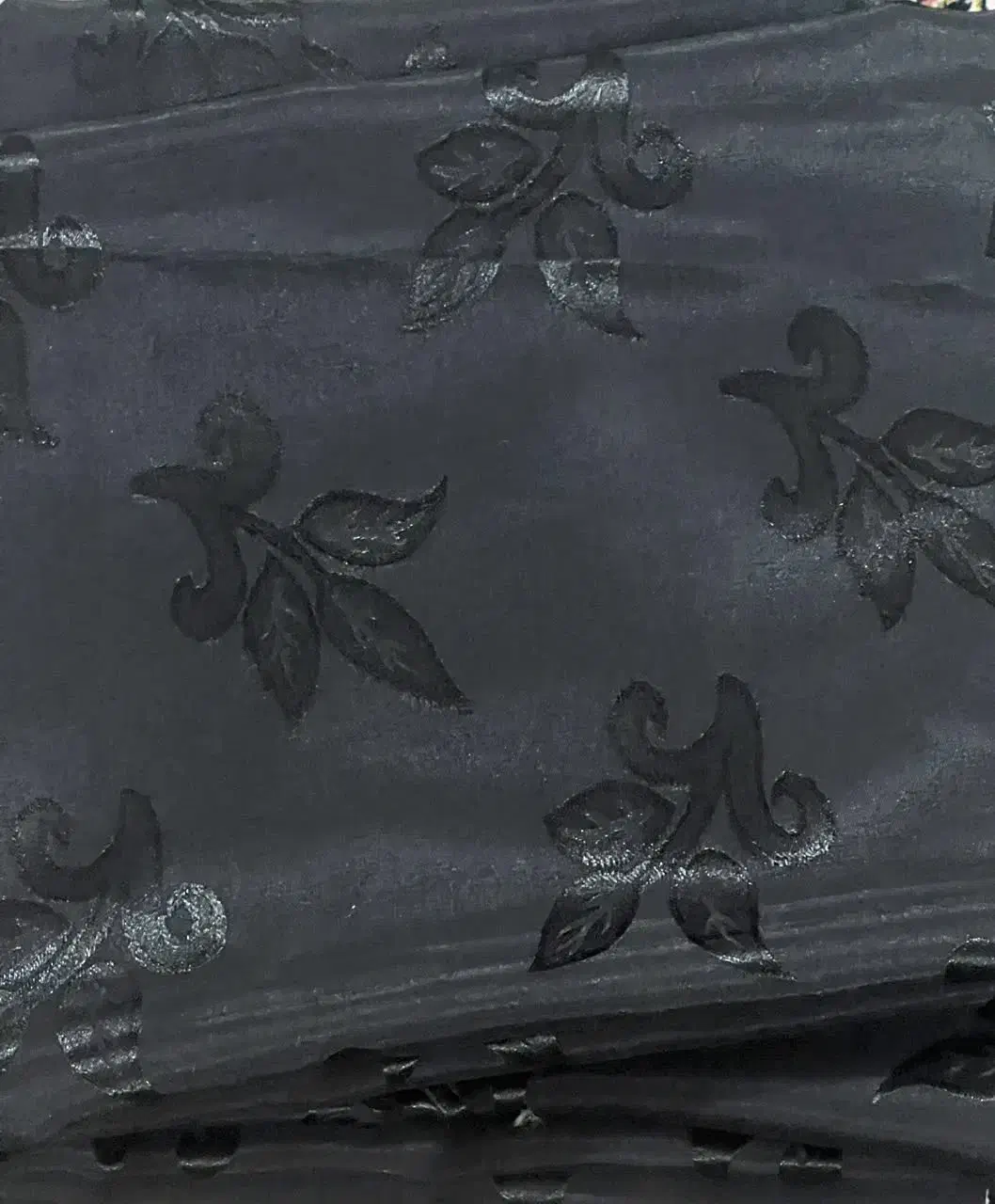 چادر مشکی دوخته|لباس|کاشان, درب اصفهان|دیوار