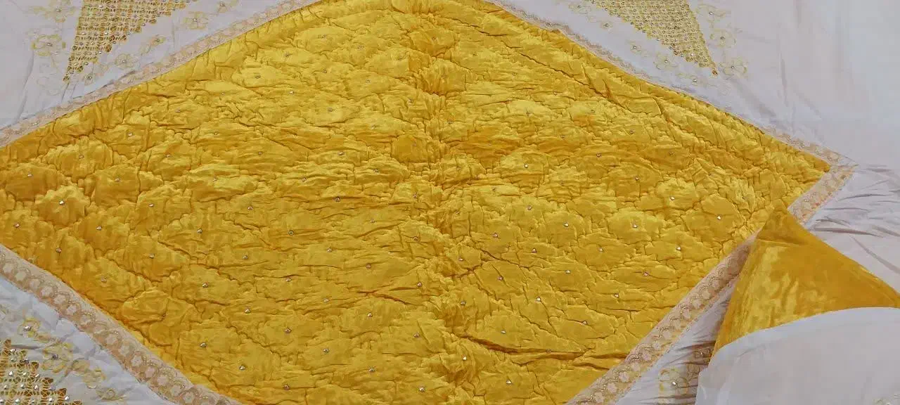 رختخواب|رختخواب، بالش، پتو|مشهد, رضاشهر|دیوار