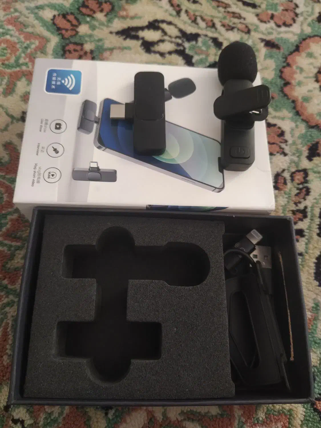 میکروفون یقه ای ( میکروفون برای بلاگری)|لوازم جانبی موبایل و تبلت|میناب, |دیوار