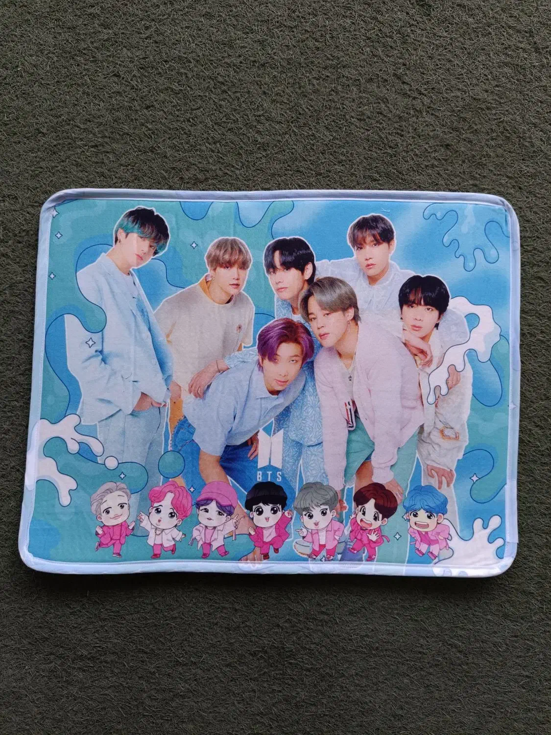 پادری مخملی بی تی اس‌ (bts)|پادری|قم, نخودی|دیوار