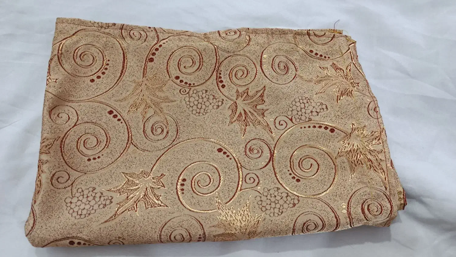 جلد بالشت|رختخواب، بالش، پتو|خرمآباد, |دیوار