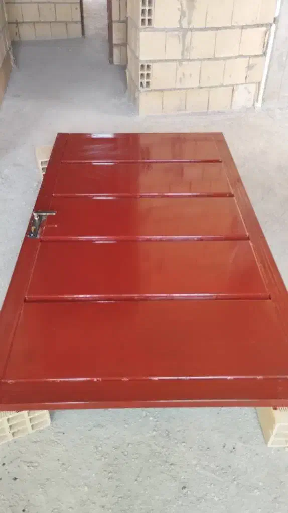 رنگ کاری در و پنجره و والپست|خدمات پیشه و مهارت|دهدشت, |دیوار