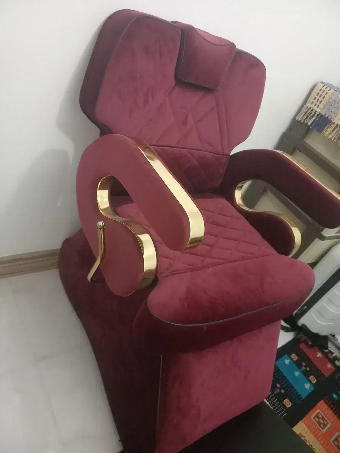 صندلی|صندلی و نیمکت|ساری, |دیوار