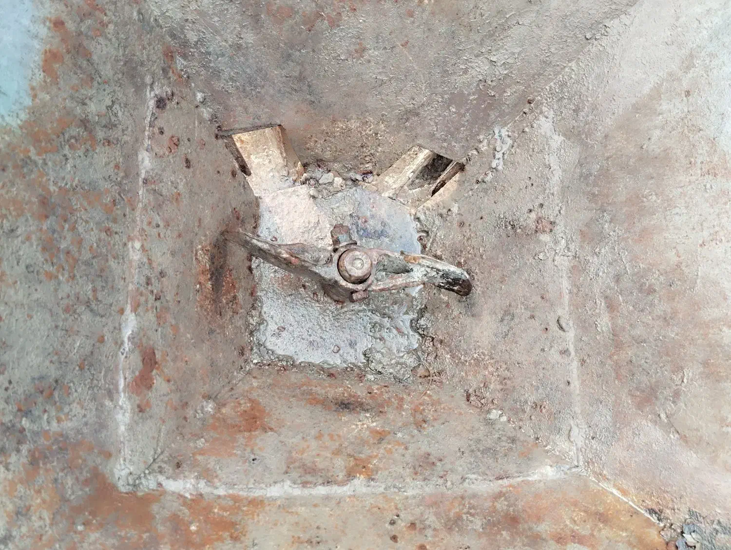 کودپاش|ماشین‌آلات صنعتی|گنبد کاووس, |دیوار