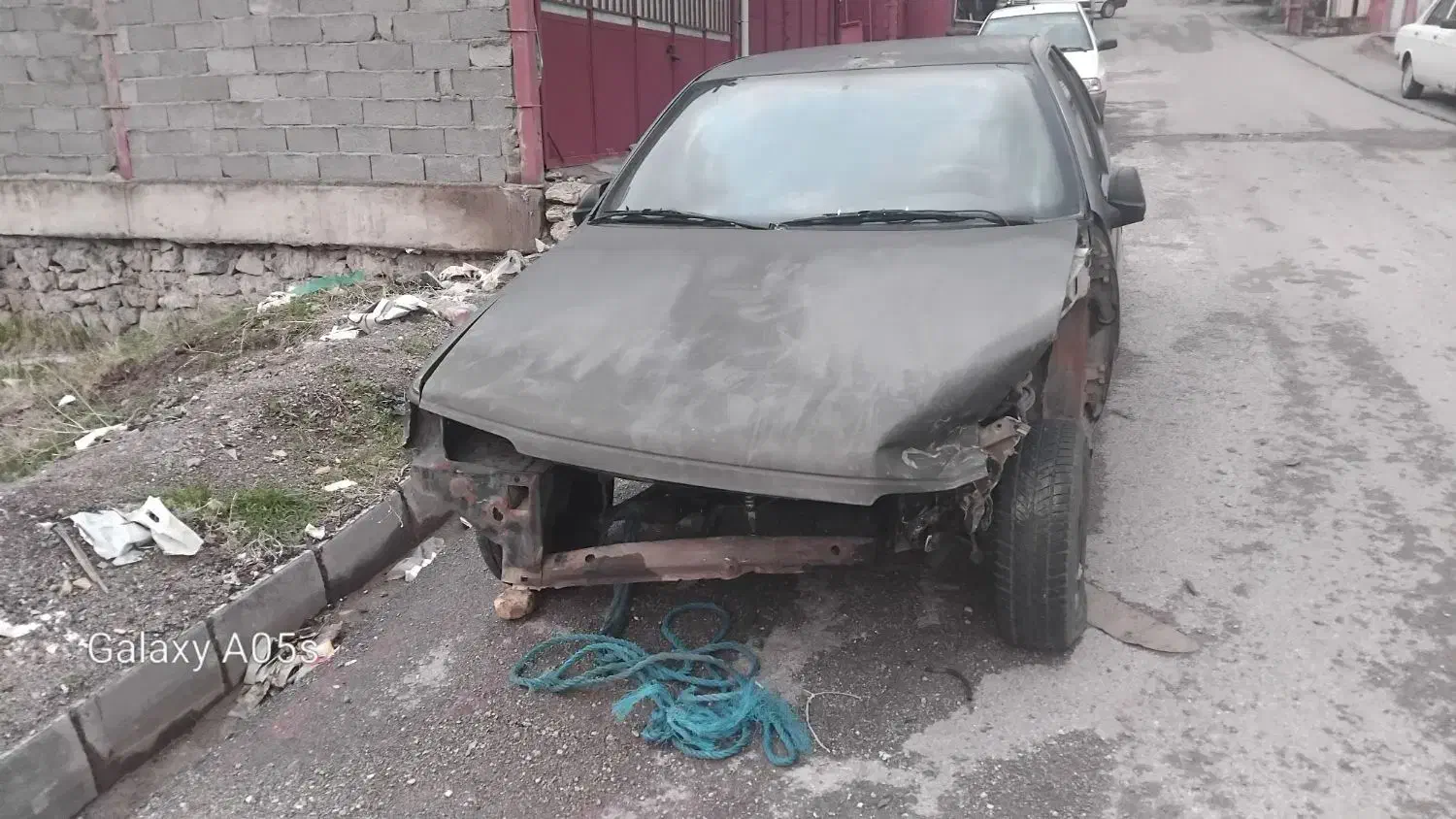 فروش پژو۲۰۰۰|خودرو سواری و وانت|تهران, فرودگاه مهرآباد|دیوار