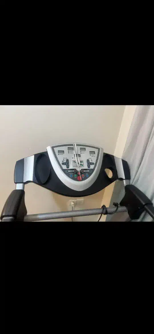 تعمیرات انواع تردمیل خانگی وباشگاهی درمحل|خدمات پیشه و مهارت|لاهیجان, شیشه گران|دیوار