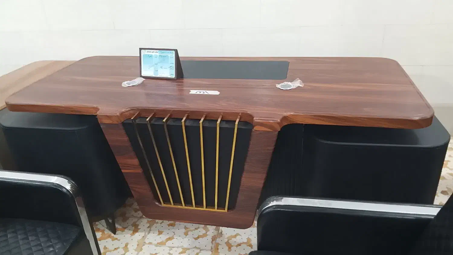 میز مدیریت امپراطور|دفتر کار|حمیدیا, |دیوار