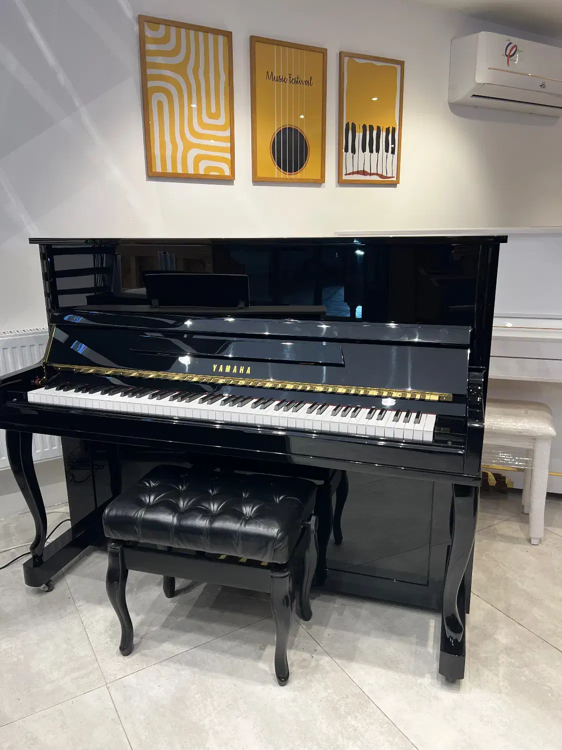 پیانو یاماها YUX-145|پیانو، کیبورد، آکاردئون|شیراز, خلیلی|دیوار