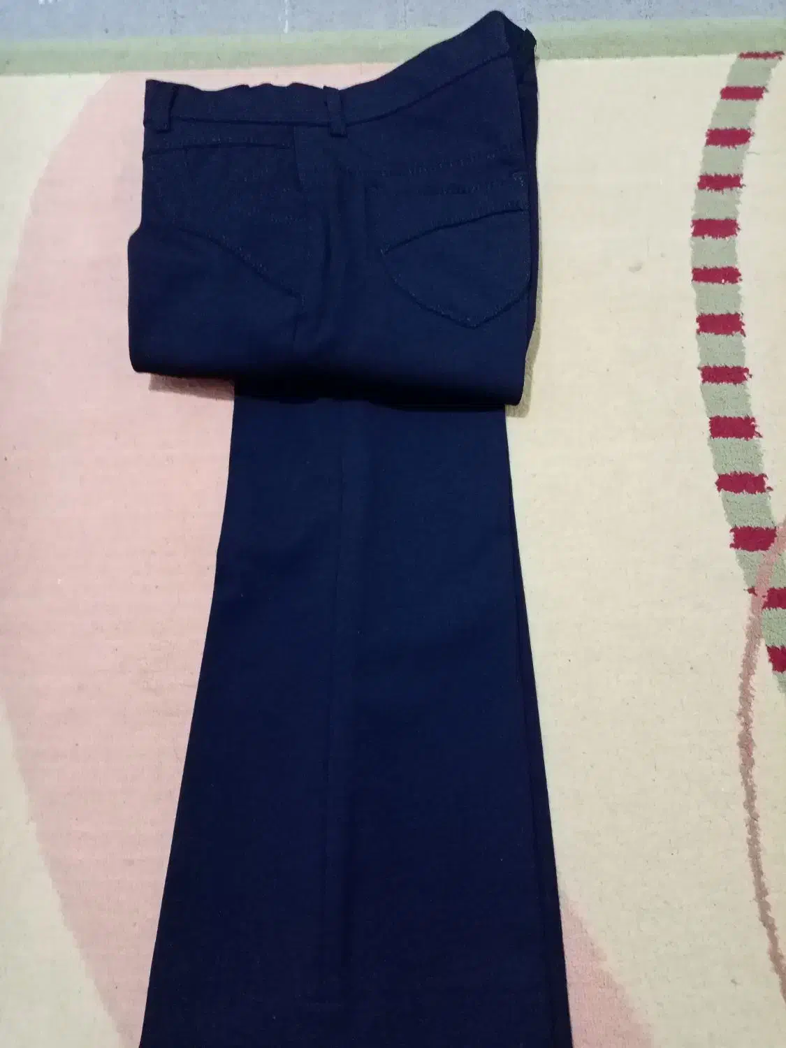 شلوار  گواردین سایز 42 جنس بسیار عالی دمپا شیک|لباس|نیشابور, شهرک ولیعصر|دیوار