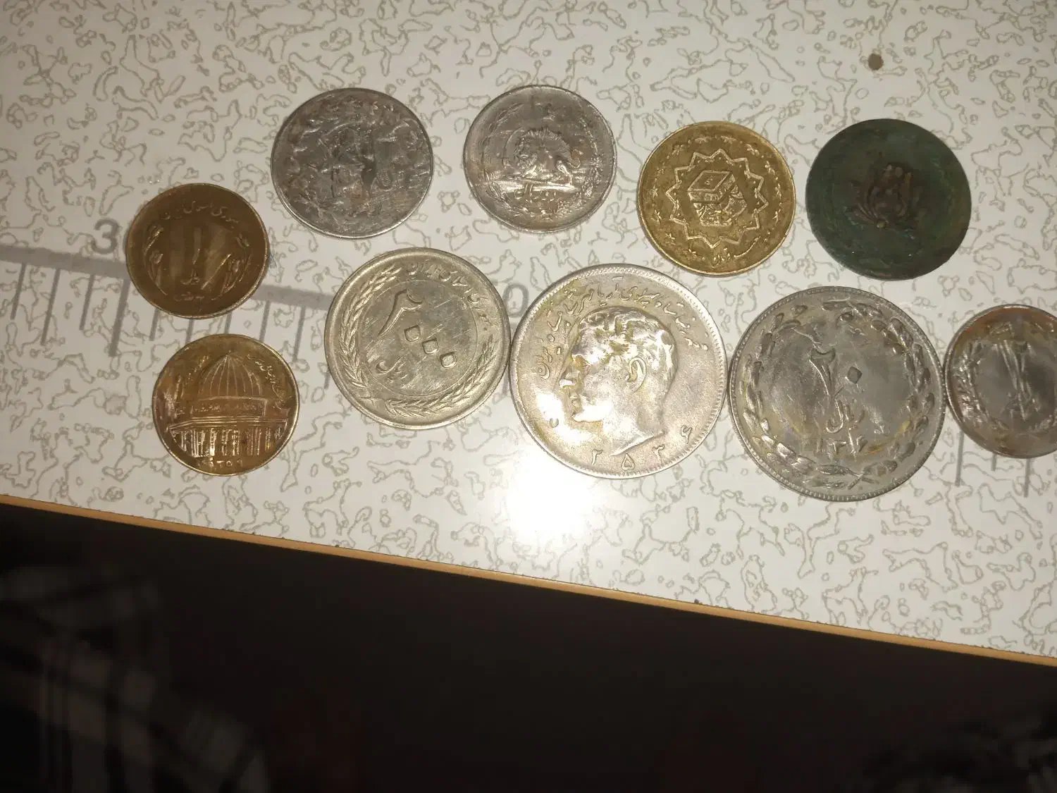 تعدادی سکه|کلکسیون سکه، تمبر، اسکناس|آمل, |دیوار