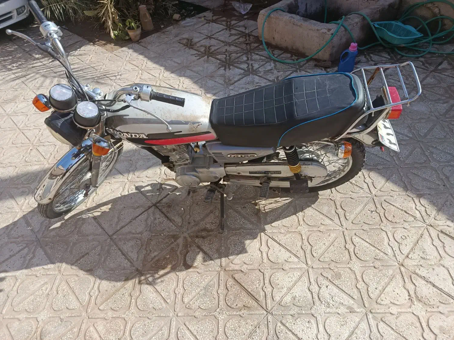 آریانا ۸۶ پلاک ملی|موتورسیکلت|طبس, |دیوار