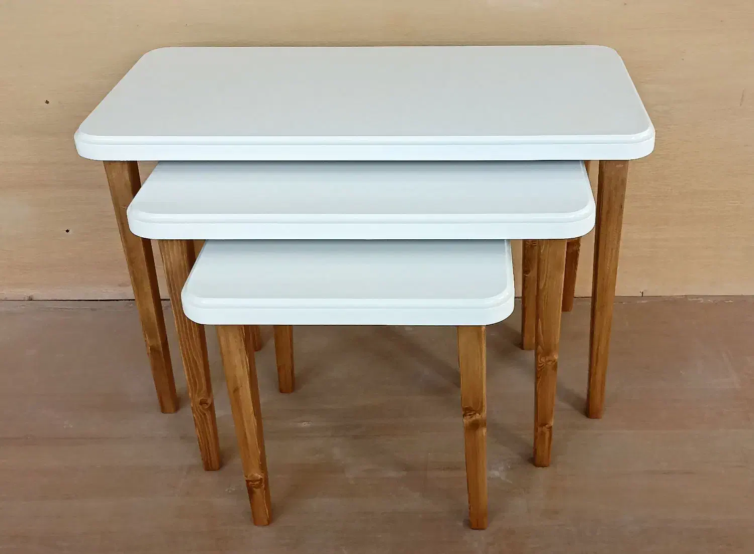 فروش جلومبلی رنگ به سلیقه مشتری|مبلمان خانگی و میز عسلی|مشهد, ولیعصر (شهرک غرب)|دیوار